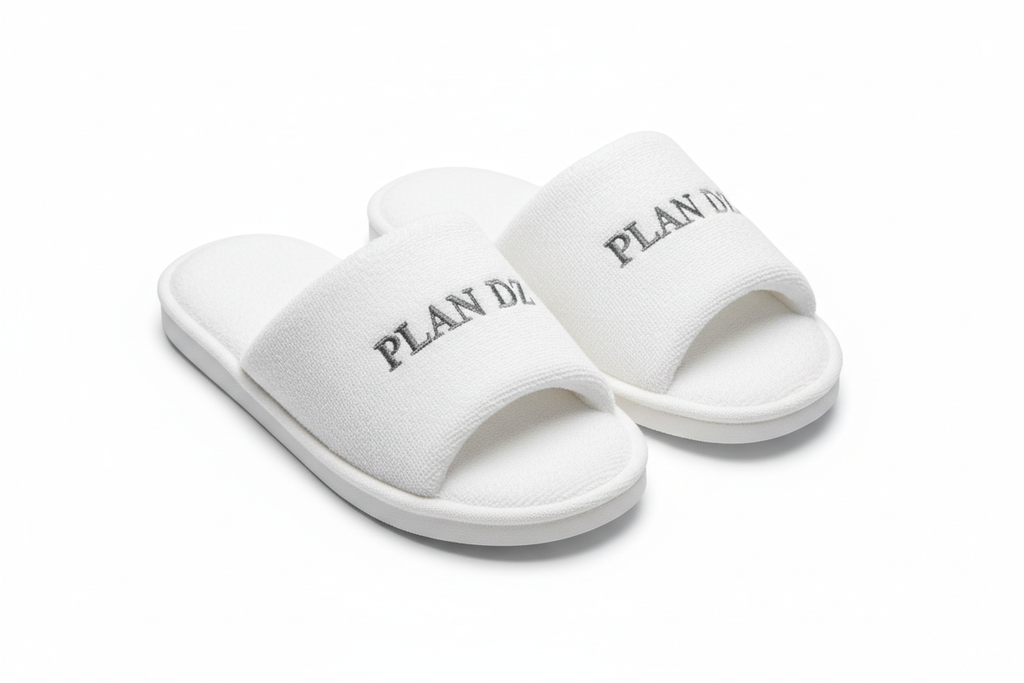 SLIPPERS FOR HOTEL WRIT PLAN DZ ON IT 